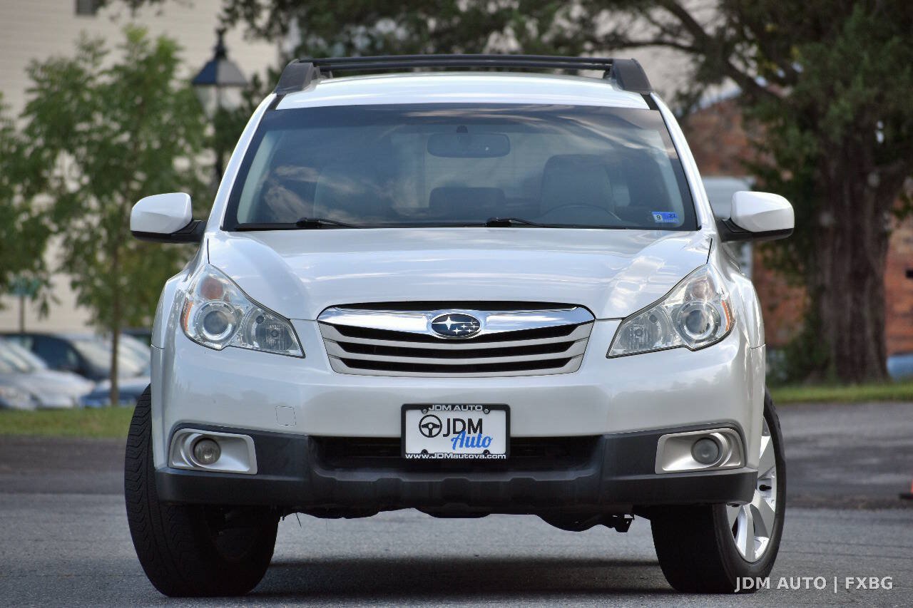 Used 2012 Subaru Outback 2.5i Premium w/ All-Weather Pkg AWD/4WD image 3