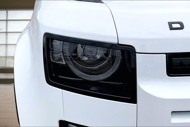 Used 2020 Land Rover Defender 110 HSE AWD/4WD image 27