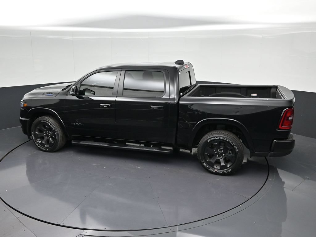 Used 2025 RAM 1500 Big Horn RWD image 24
