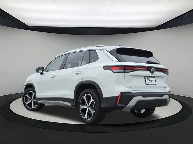 New 2025 Volkswagen Tiguan SE image 5