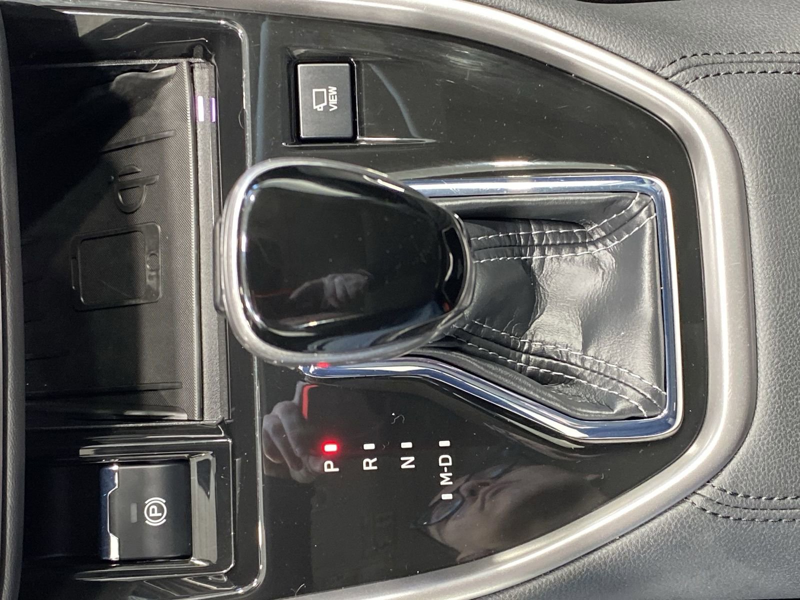 Certified 2025 Subaru Outback Touring w/ Tech Package 2 image 20