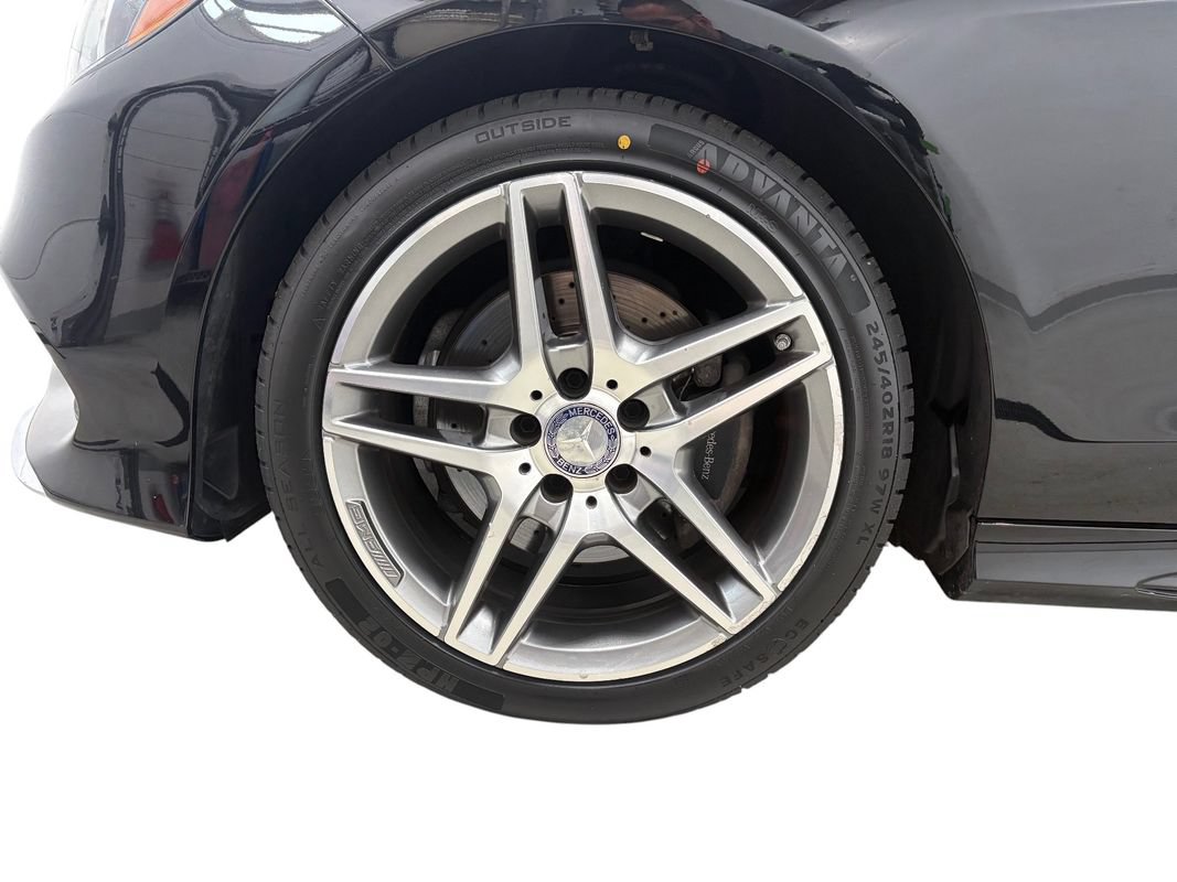 Used 2016 Mercedes-Benz E 400 4MATIC Sedan image 9