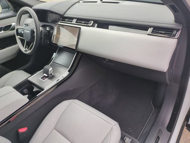 New 2026 Land Rover Range Rover Velar Belgravia AWD/4WD image 19