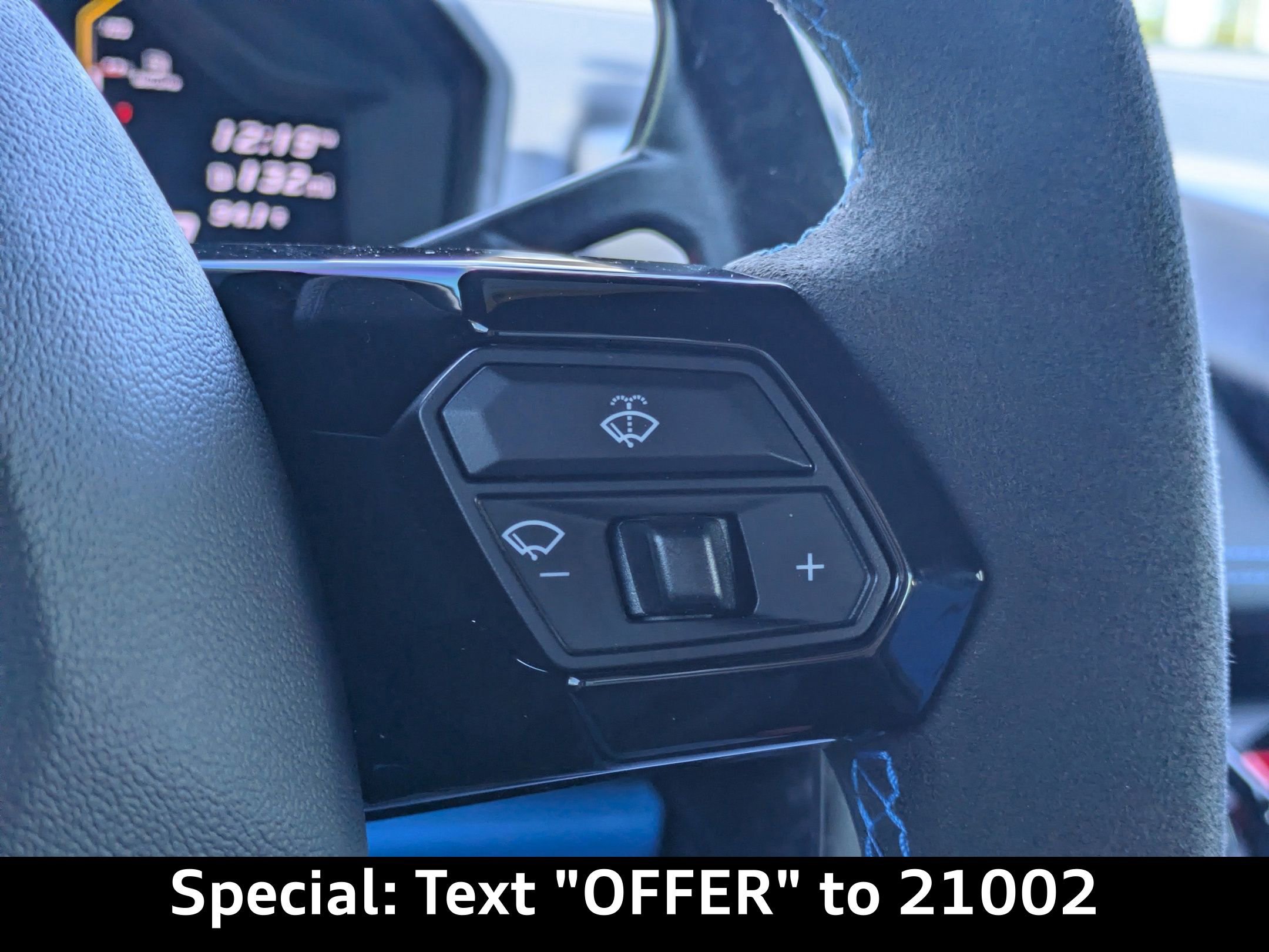 Used 2020 Lamborghini Huracan EVO image 29