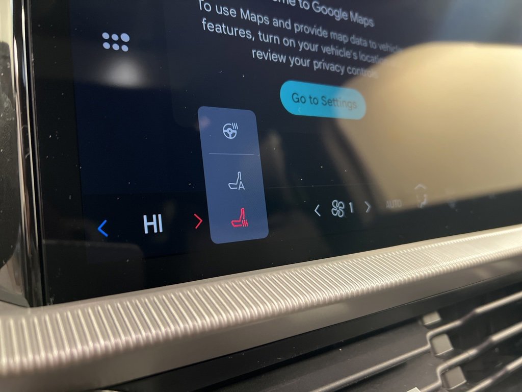 New 2026 Ford Explorer ST-Line w/ ST-Line Street Pack image 13