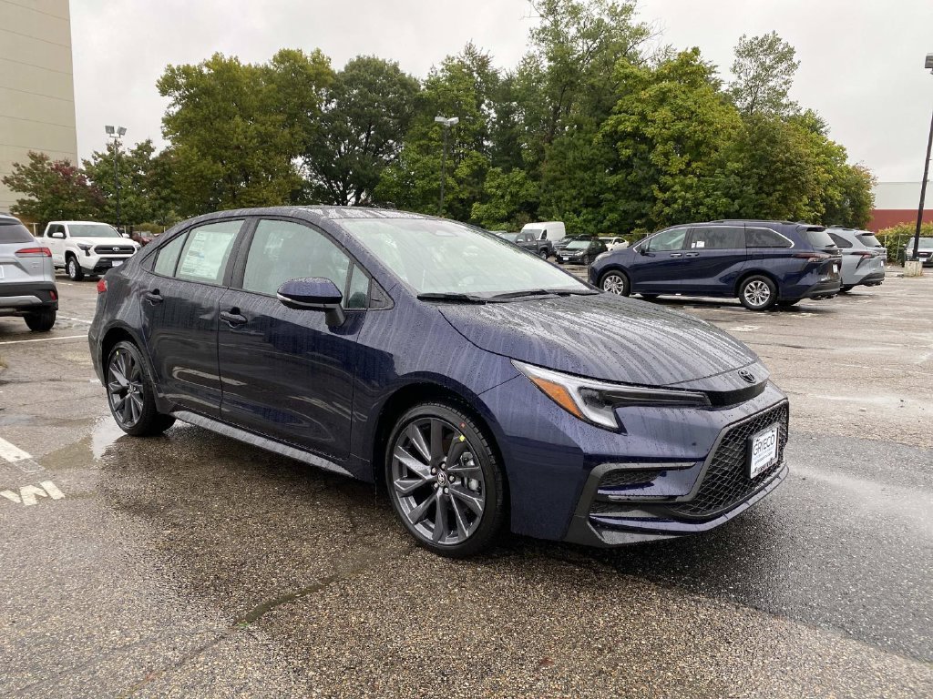 New 2026 Toyota Corolla SE w/ SE Package FWD image 1