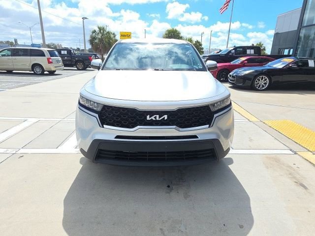Used 2022 Kia Sorento LX image 10