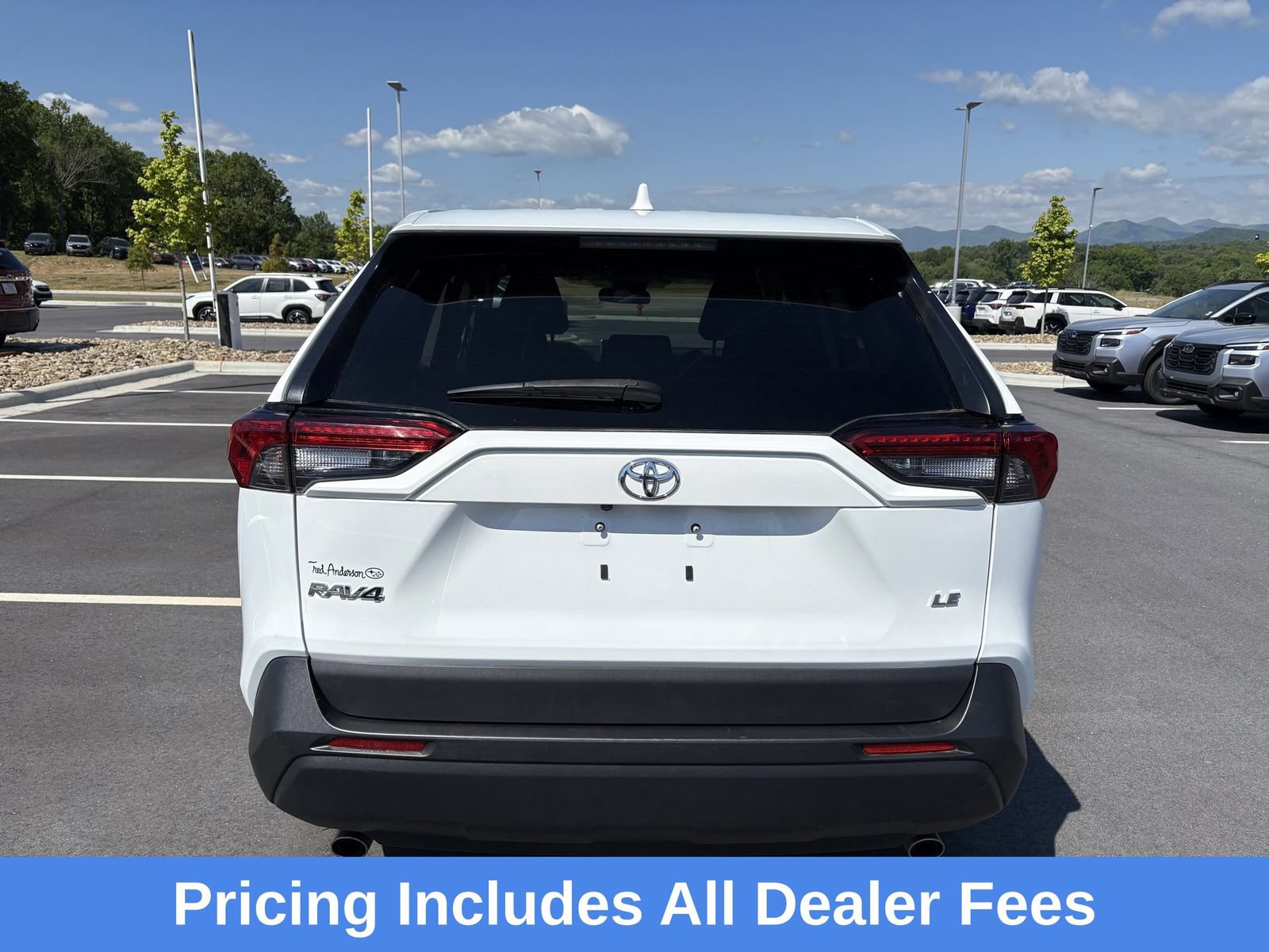 Used 2023 Toyota RAV4 LE FWD image 8
