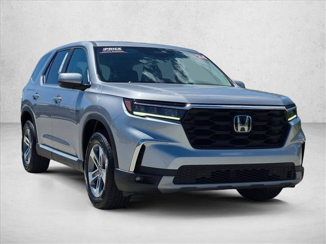 Used 2024 Honda Pilot EX-L image 3