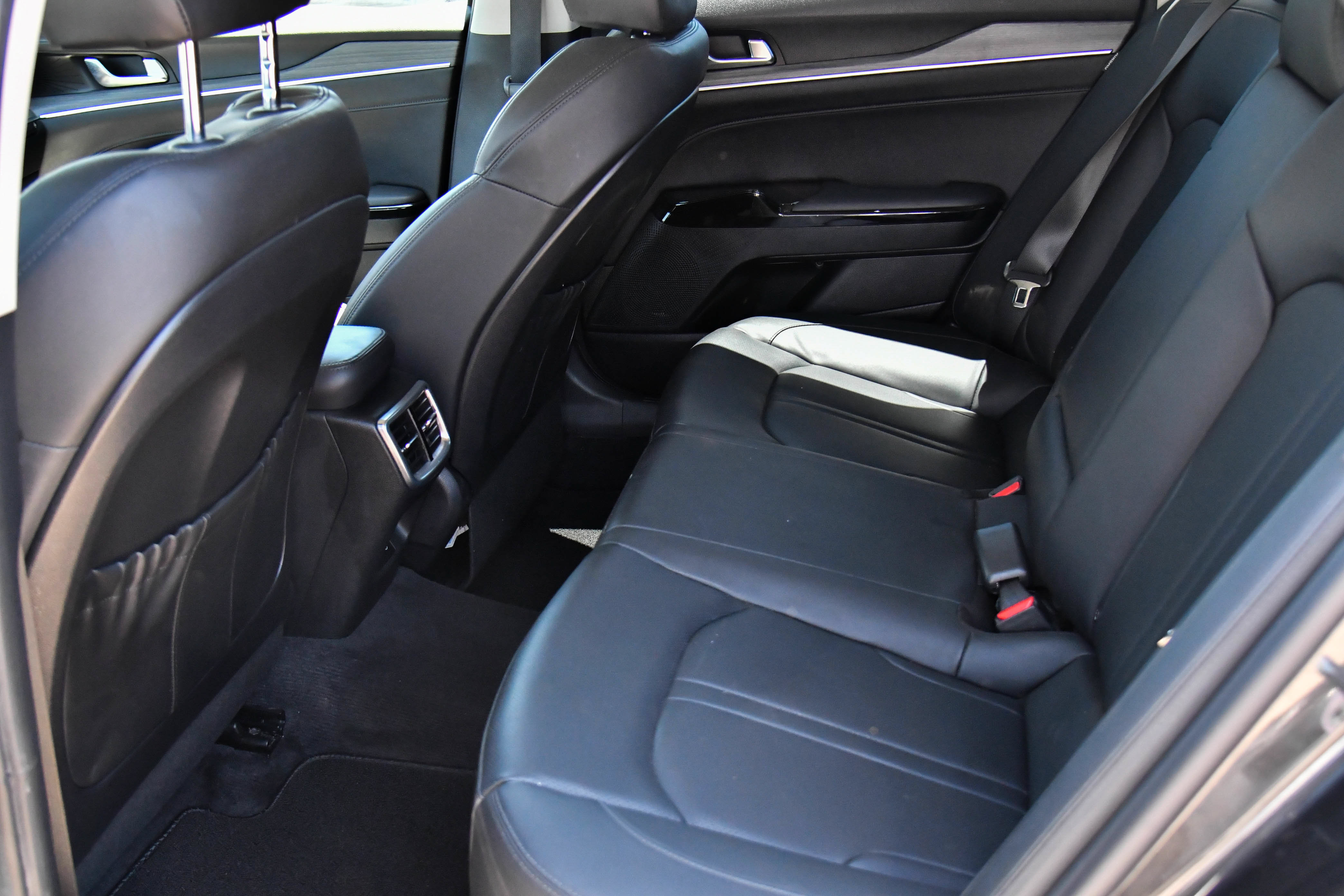 Used 2025 Kia K5 EX FWD image 50