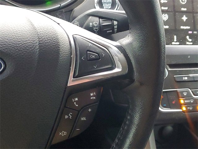 Used 2018 Ford Fusion Energi SE image 16