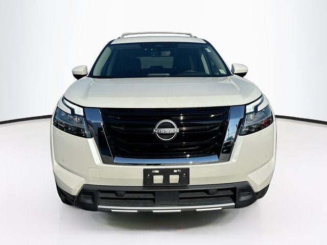 Certified 2023 Nissan Pathfinder SL AWD/4WD image 2