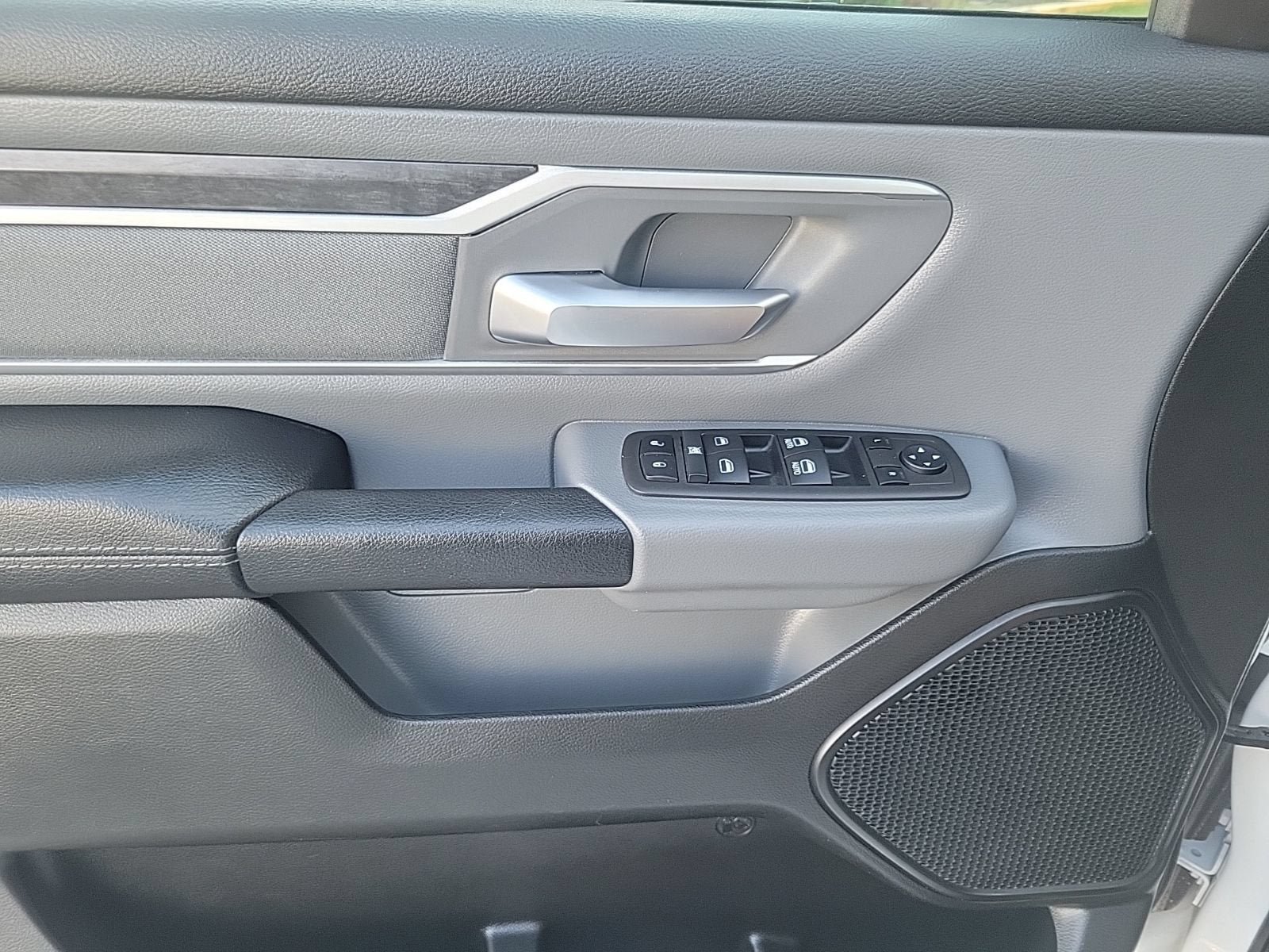 Used 2022 RAM 1500 Big Horn AWD/4WD image 21