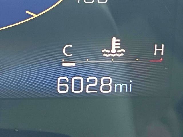 Used 2025 Chevrolet TrailBlazer RS w/ Driver Confidence Package image 25