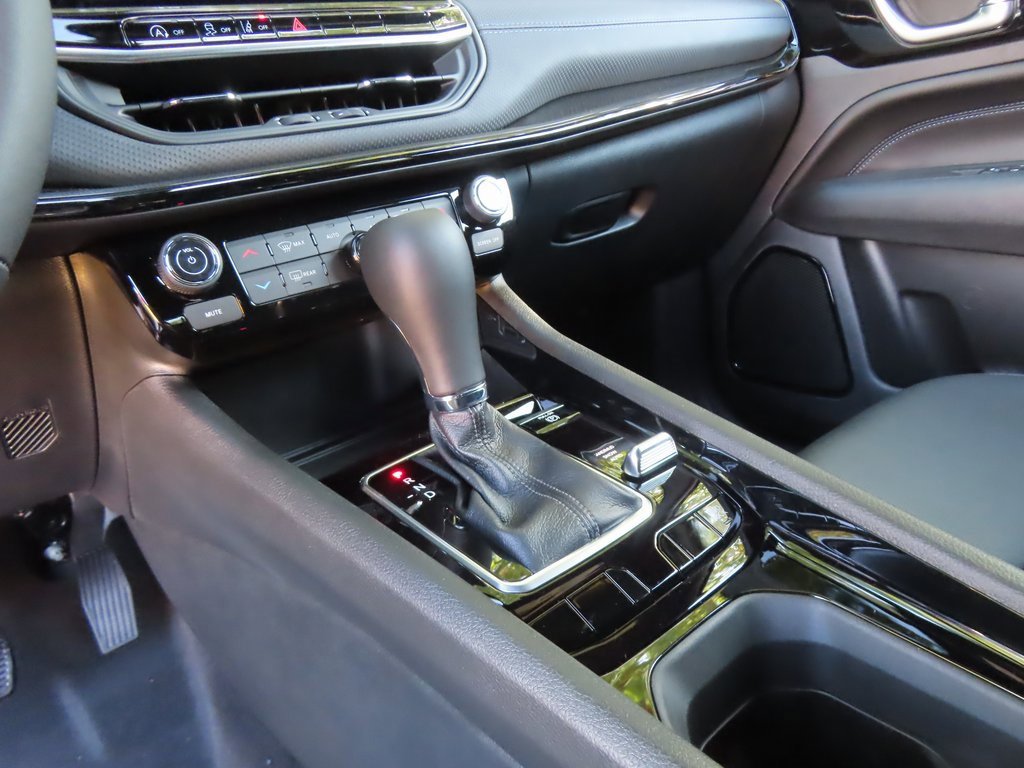 New 2026 Jeep Compass Latitude w/ Quick Order Package 29K image 6