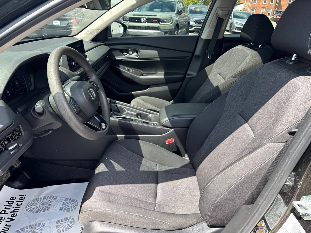 Used 2023 Honda Accord EX image 23