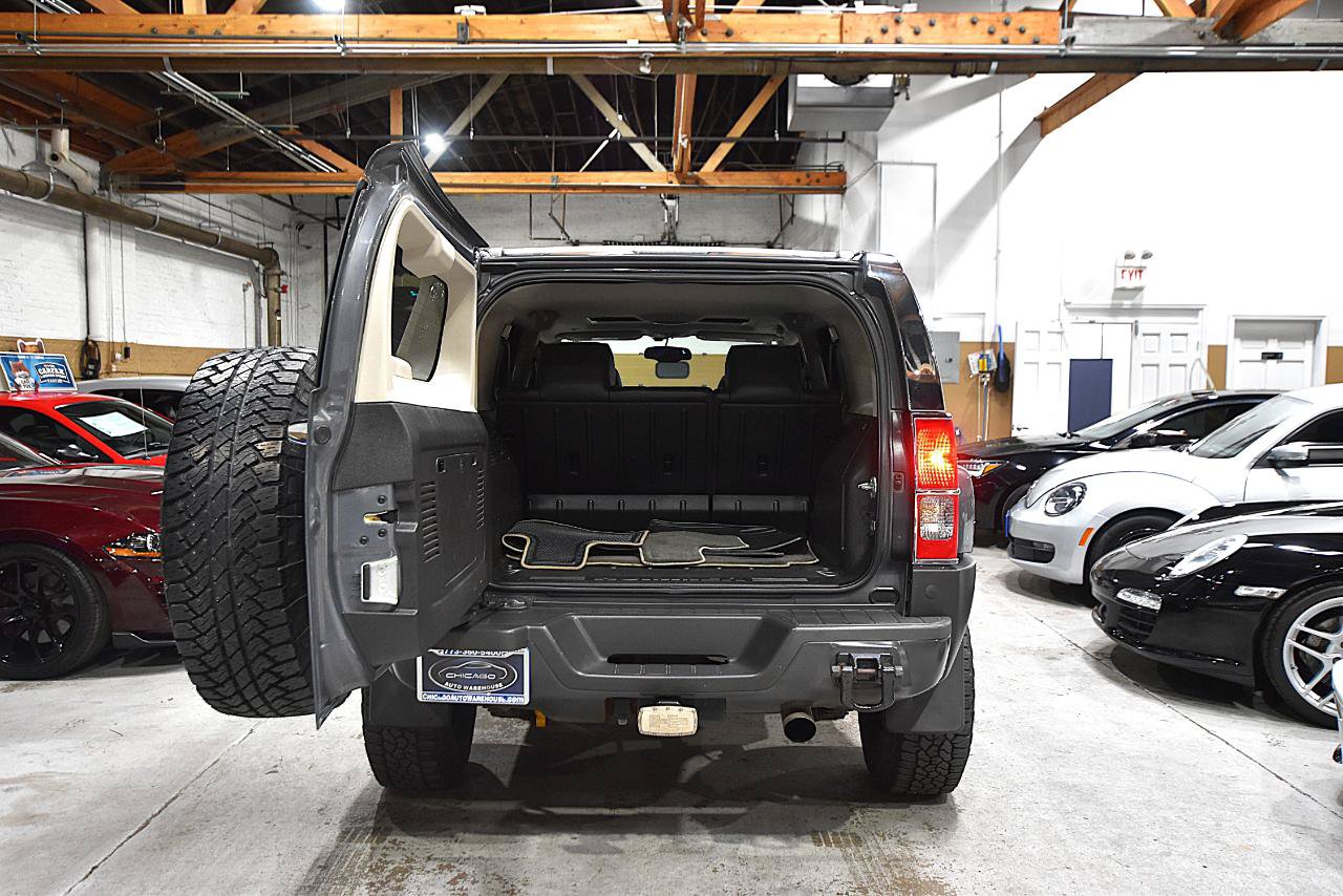 Used 2009 HUMMER H3 Luxury AWD/4WD image 32