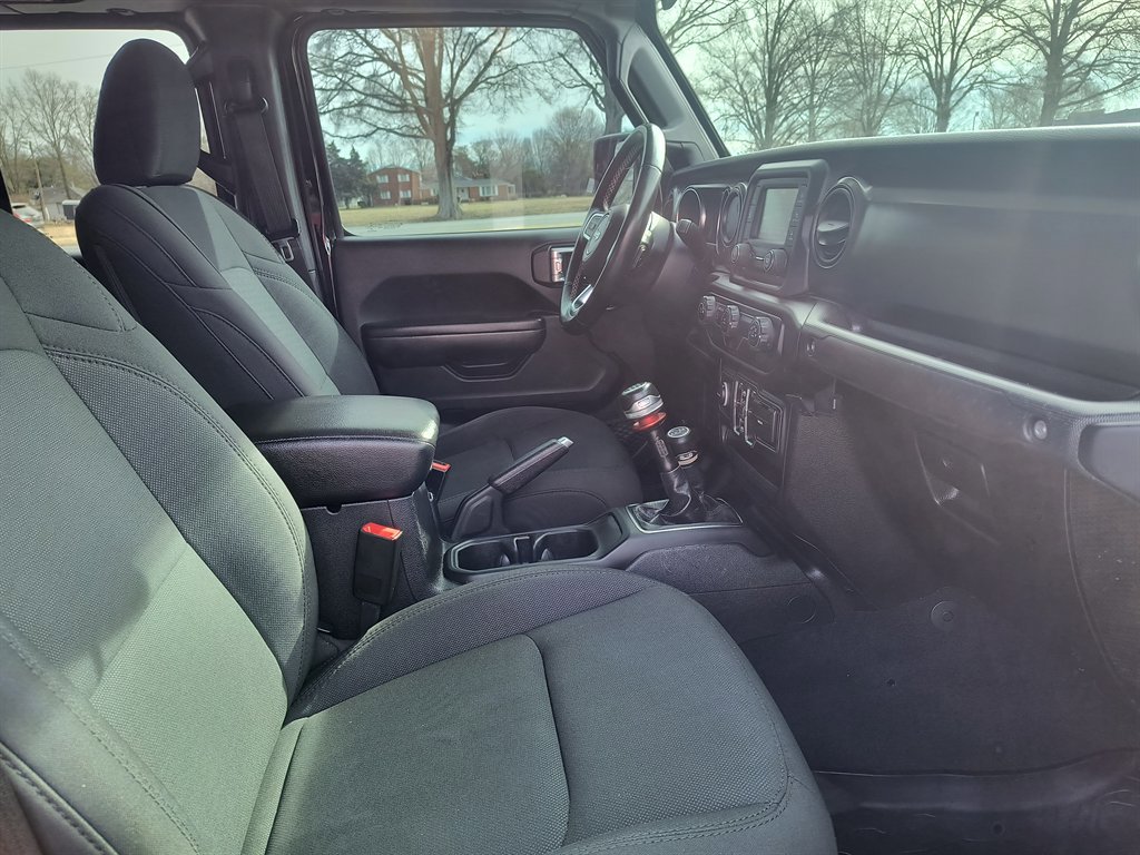 Used 2020 Jeep Gladiator Sport w/ Quick Order Package 23S image 27