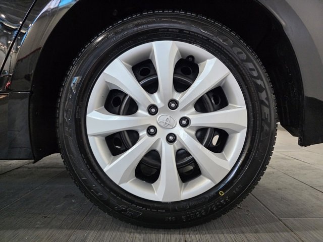 Used 2025 Toyota Corolla LE image 23