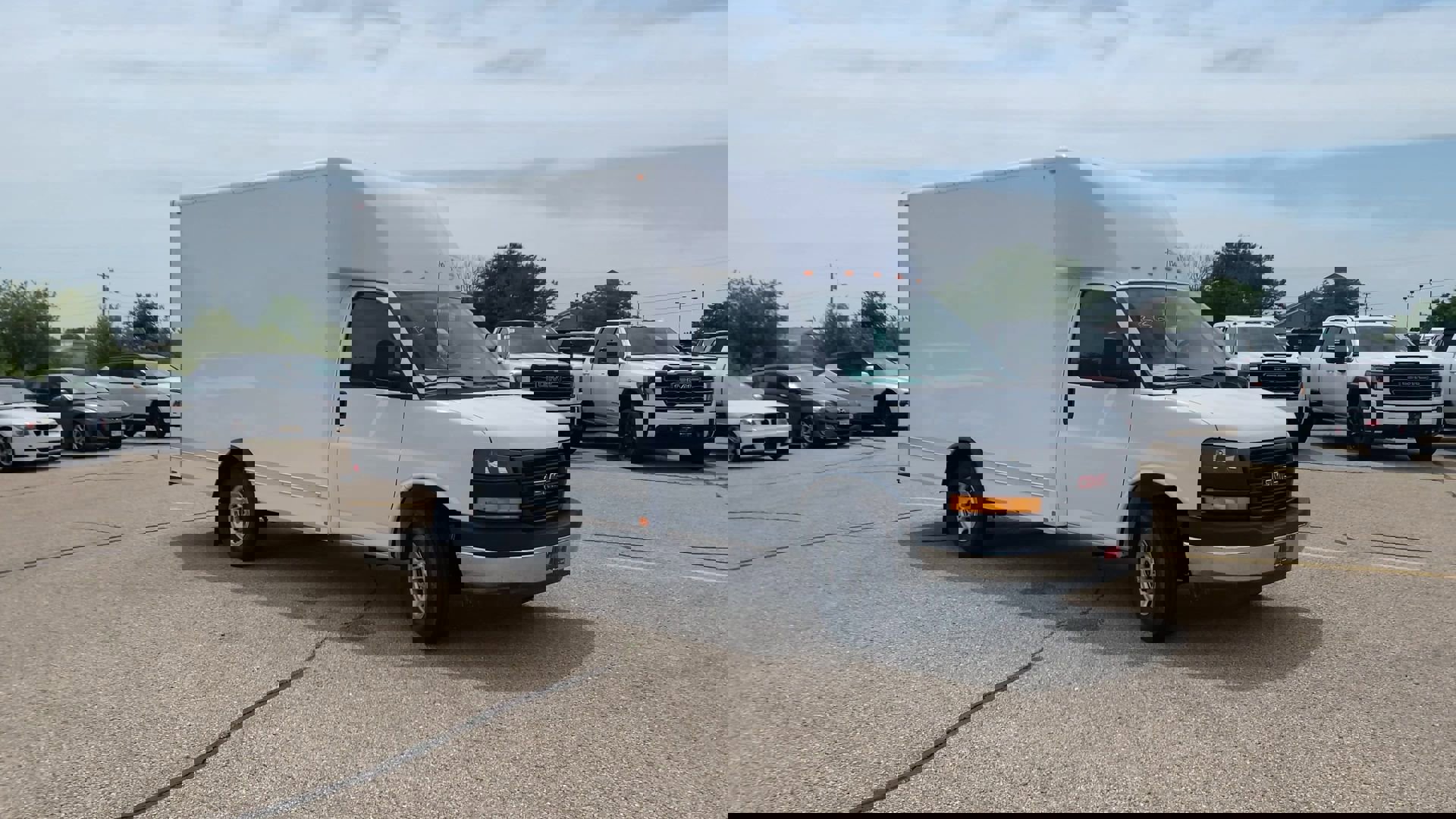 New 2025 GMC Savana 3500 1WT w/ Power Convenience Package image 26