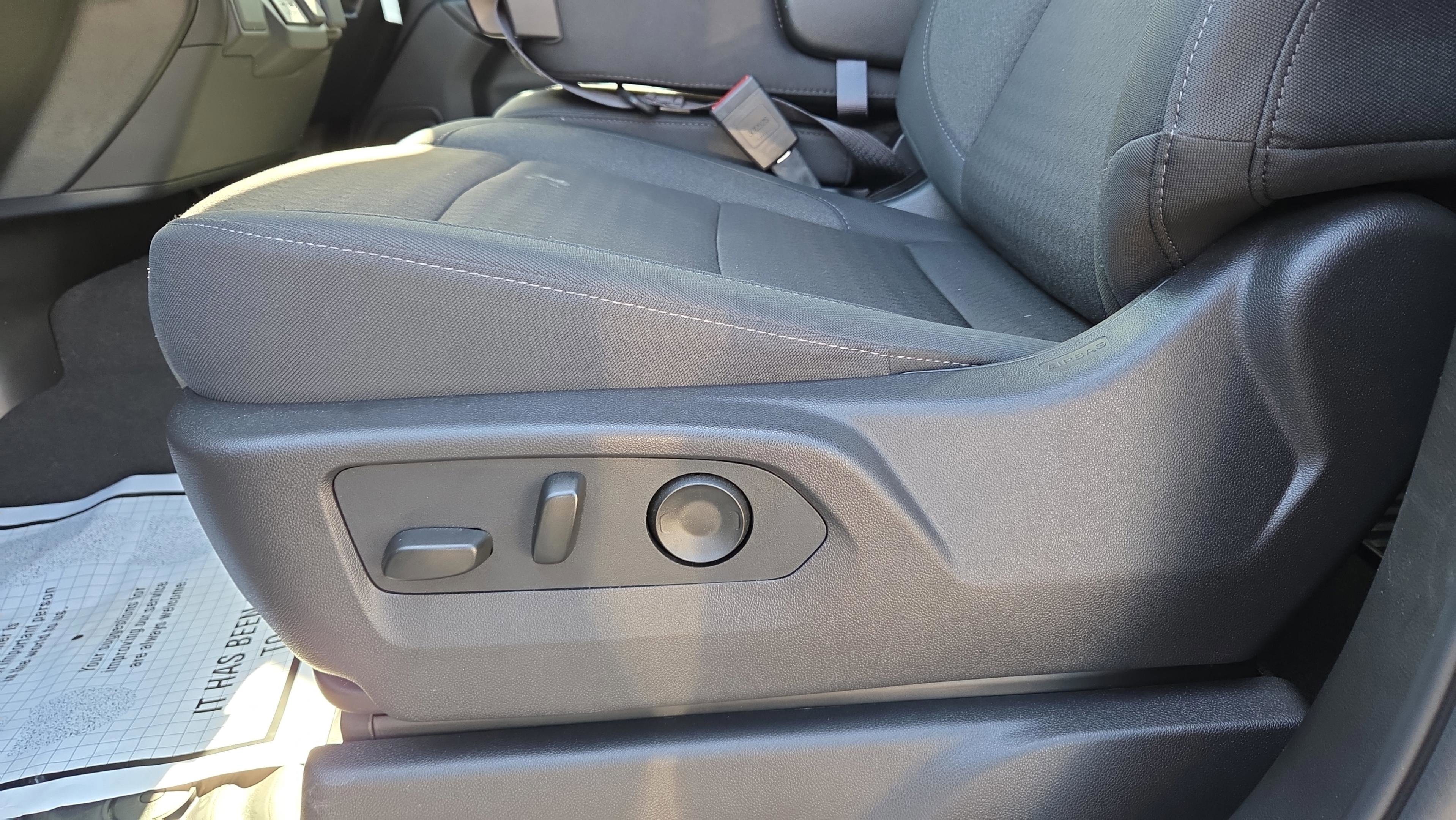 New 2026 Chevrolet Silverado 1500 Custom image 16