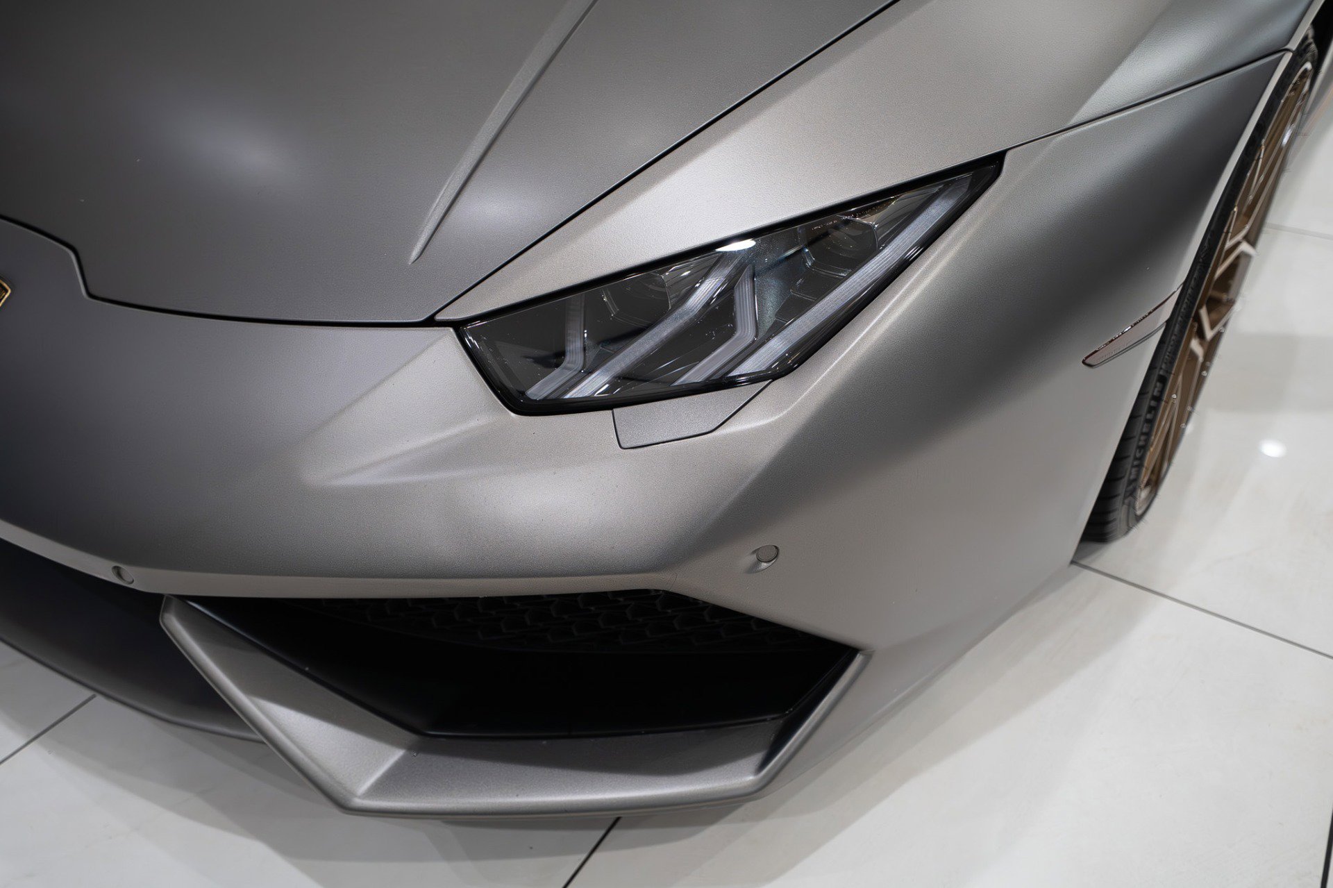 Used 2015 Lamborghini Huracan LP 610-4 AWD/4WD image 40