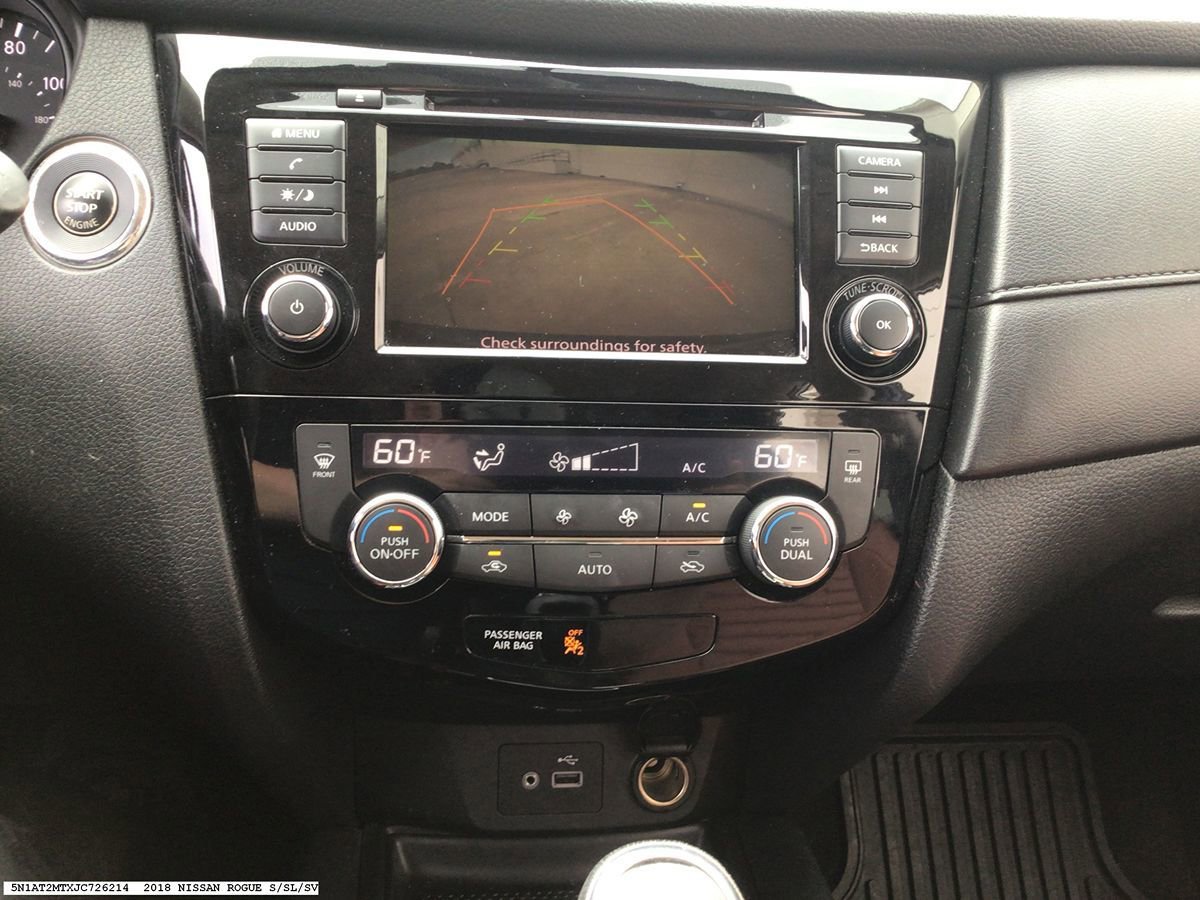 Used 2018 Nissan Rogue SV FWD image 14