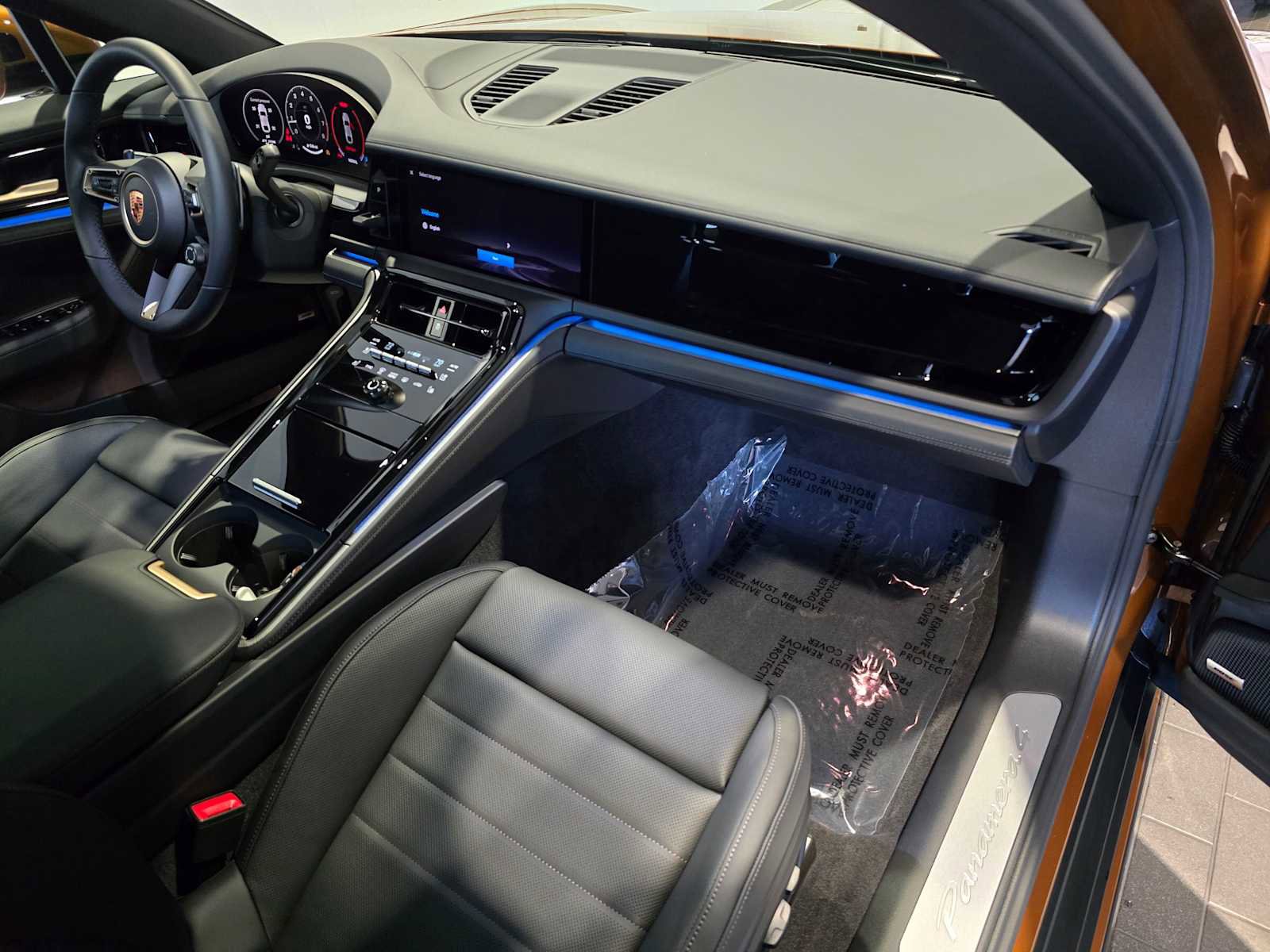 New 2026 Porsche Panamera 4 image 14