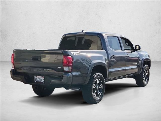 Used 2017 Toyota Tacoma TRD Sport RWD image 6