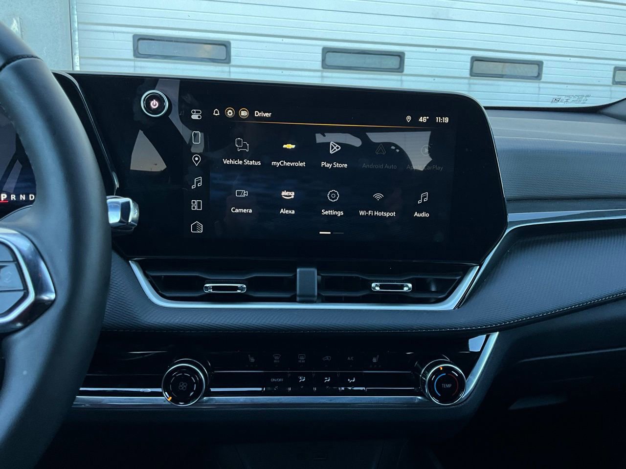 Used 2025 Chevrolet Equinox LT image 23