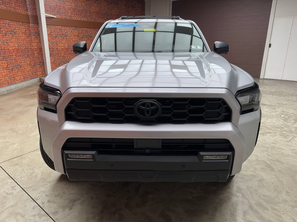 Used 2025 Toyota 4Runner TRD Off-Road Premium w/ Tow Technology Package AWD/4WD image 9