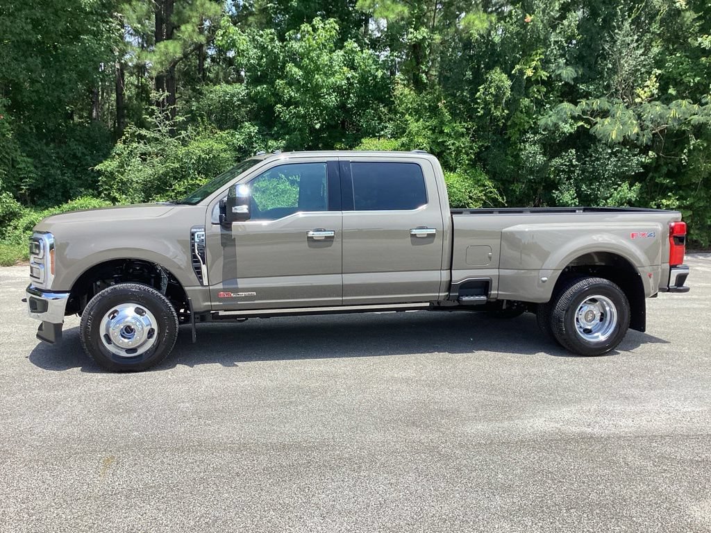 New 2026 Ford F350 King Ranch w/ Chrome Package AWD/4WD image 7