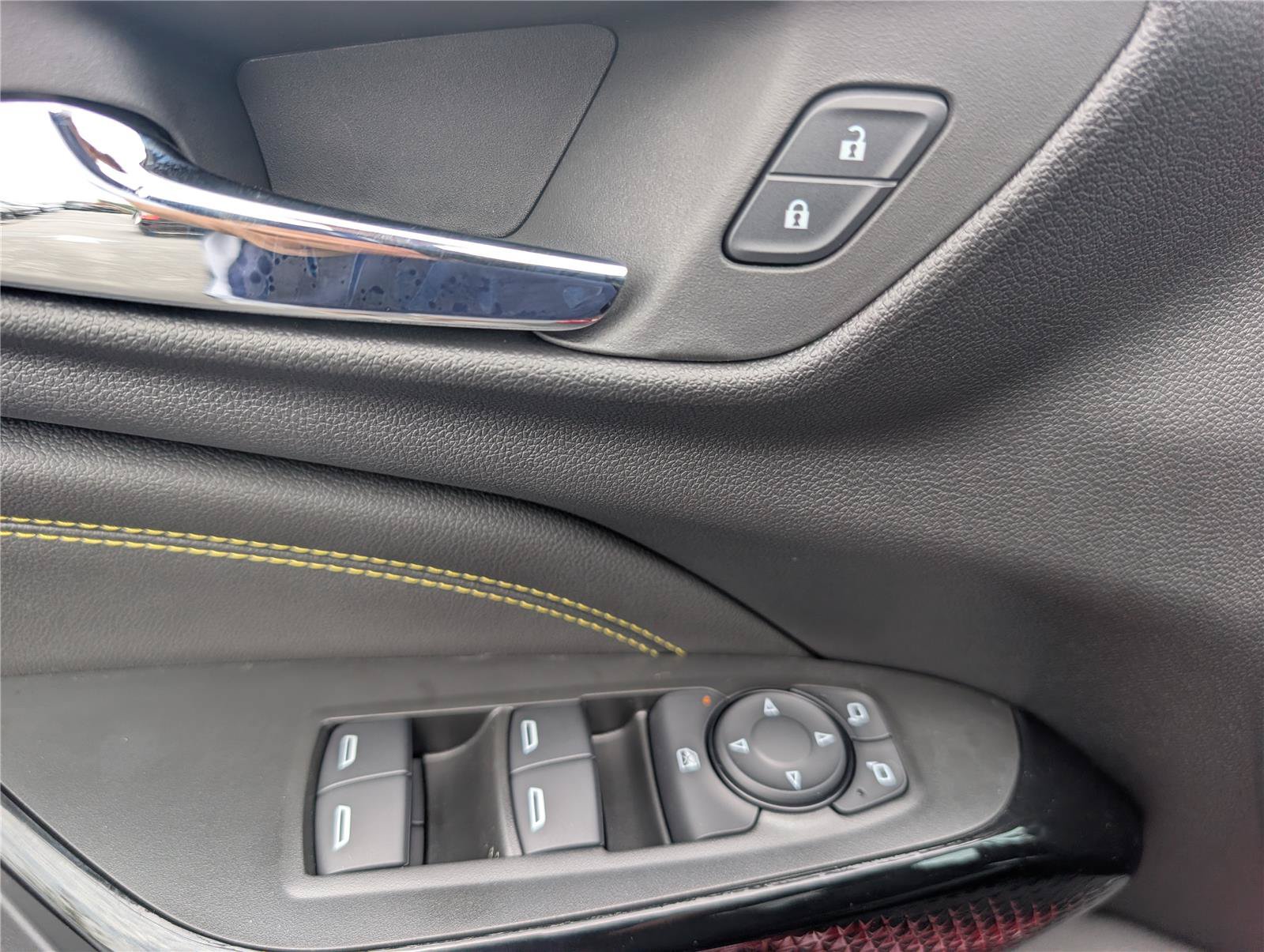New 2026 Chevrolet Trax LT w/ Driver Confidence Package FWD image 16