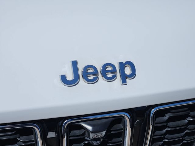 Certified 2023 Jeep Grand Cherokee L Limited w/ Luxury Tech Group II AWD/4WD image 12