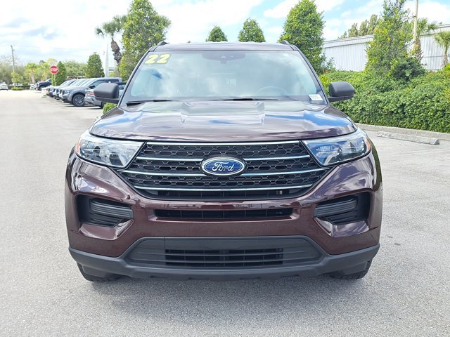 Certified 2022 Ford Explorer XLT image 2