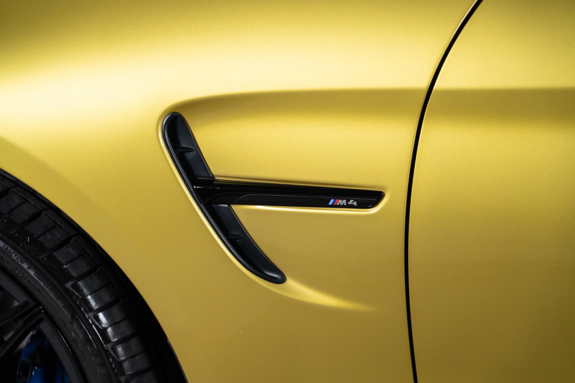 Used 2015 BMW M4 Coupe RWD image 5