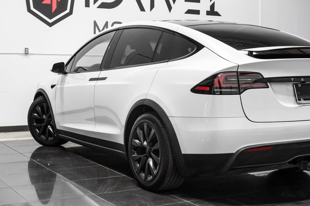 Used 2023 Tesla Model X image 14