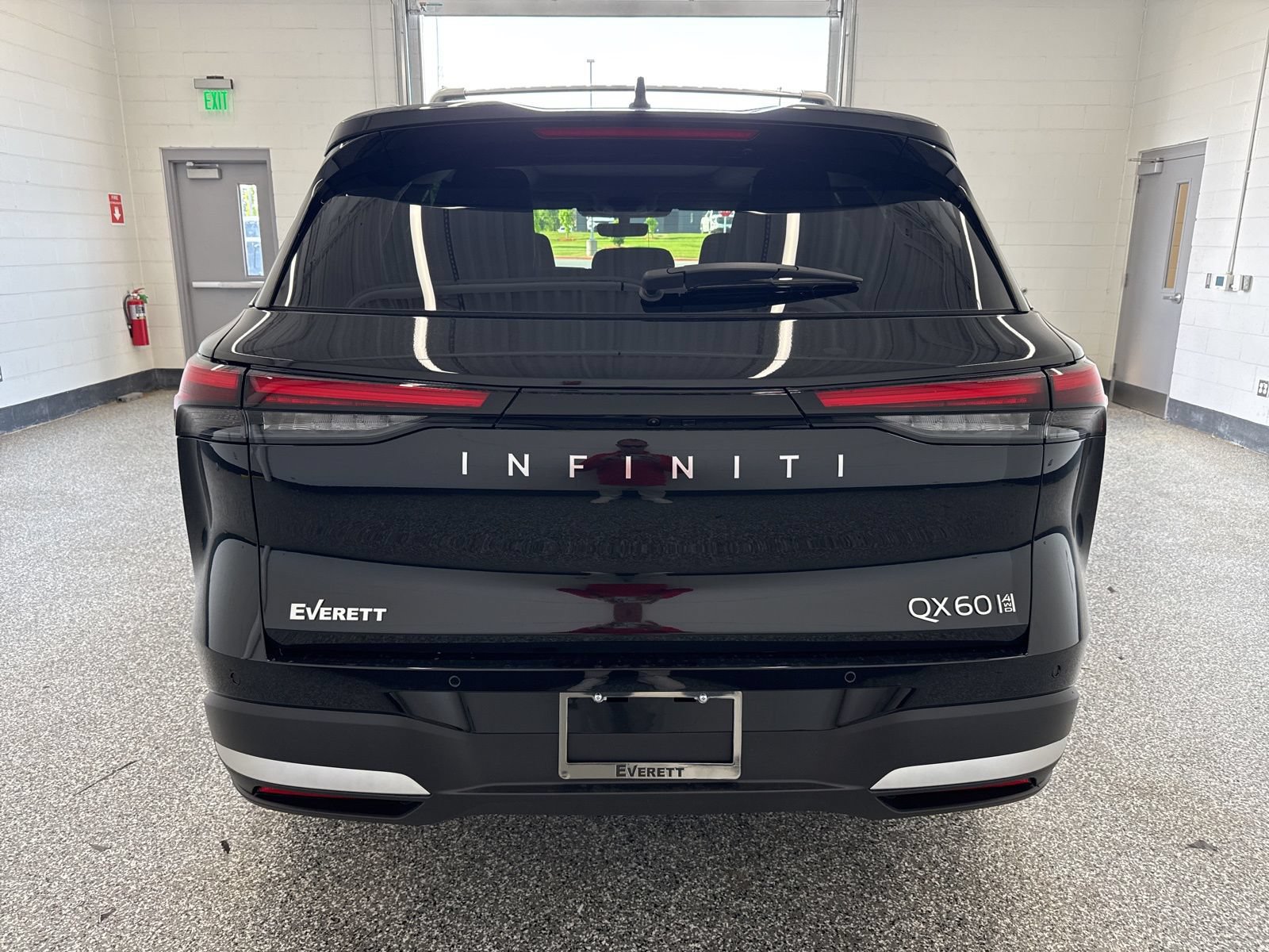 New 2027 INFINITI QX60 Luxe w/ Cargo Package AWD/4WD image 4