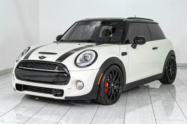 Used 2015 MINI Cooper S FWD image 4