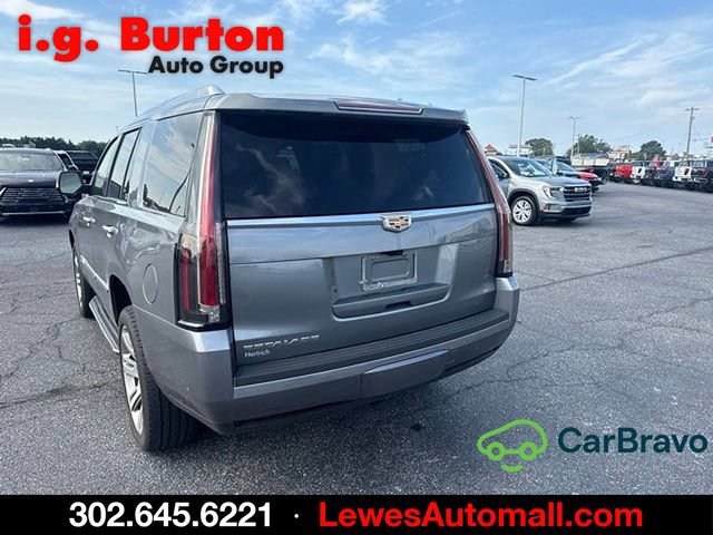 Used 2019 Cadillac Escalade Premium Luxury AWD/4WD image 4