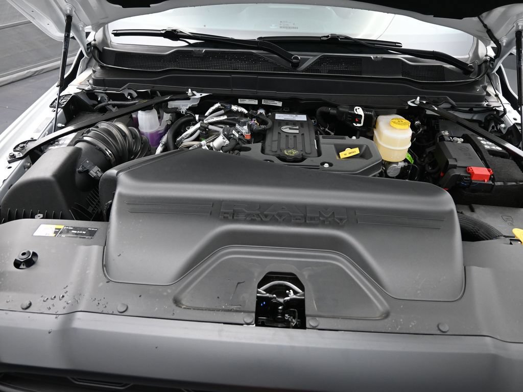 New 2026 RAM 3500 Tradesman AWD/4WD image 38
