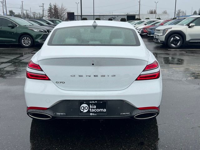 Used 2025 Genesis G70 2.5T image 8