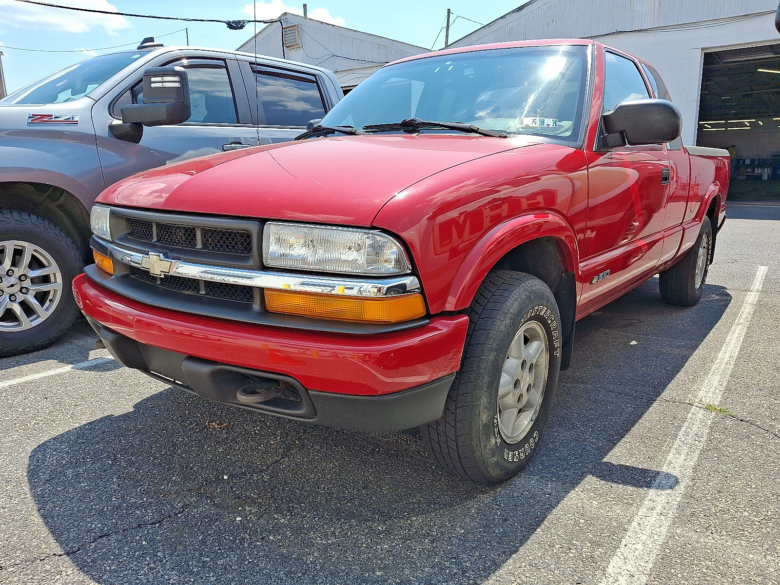Used 2002 Chevrolet S10 Pickup LS w/ LS Preferred Equipment Group
