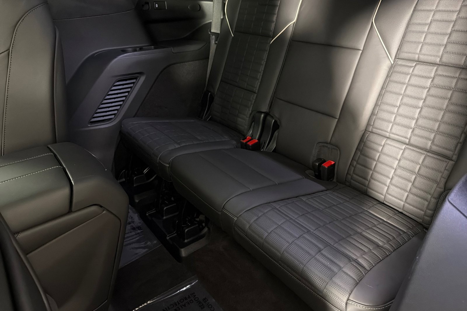 Used 2026 Cadillac Escalade V AWD/4WD image 15