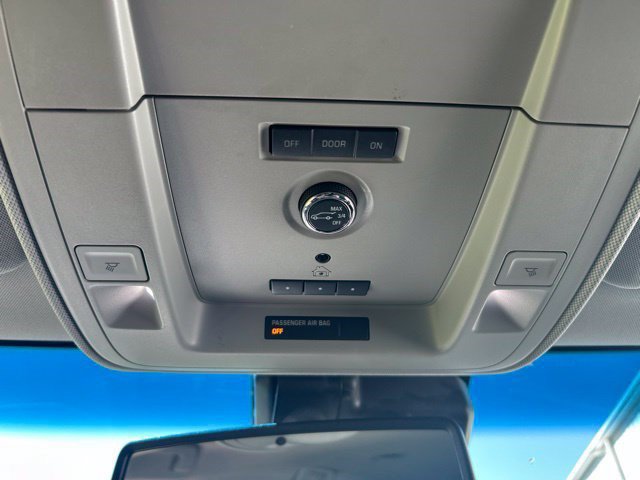 Used 2018 Chevrolet Suburban LT AWD/4WD image 29