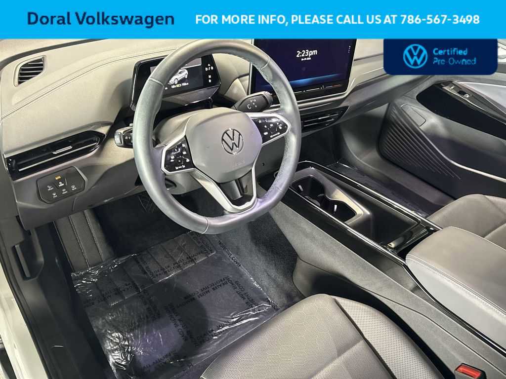 Certified 2025 Volkswagen ID.4 Pro S Plus w/ ID.4 Black Package AWD/4WD image 13