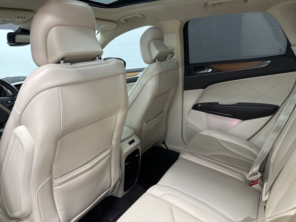 Used 2015 Lincoln MKC AWD w/ Equipment Group 102A Reserve image 21