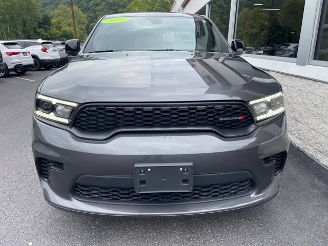 Used 2025 Dodge Durango GT AWD/4WD image 3