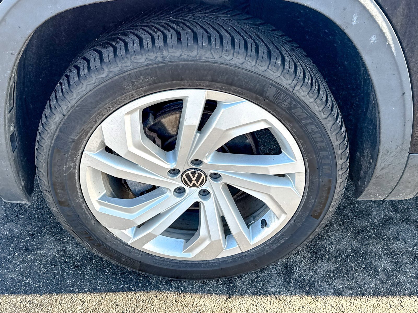 Used 2021 Volkswagen Atlas Cross Sport SEL image 10