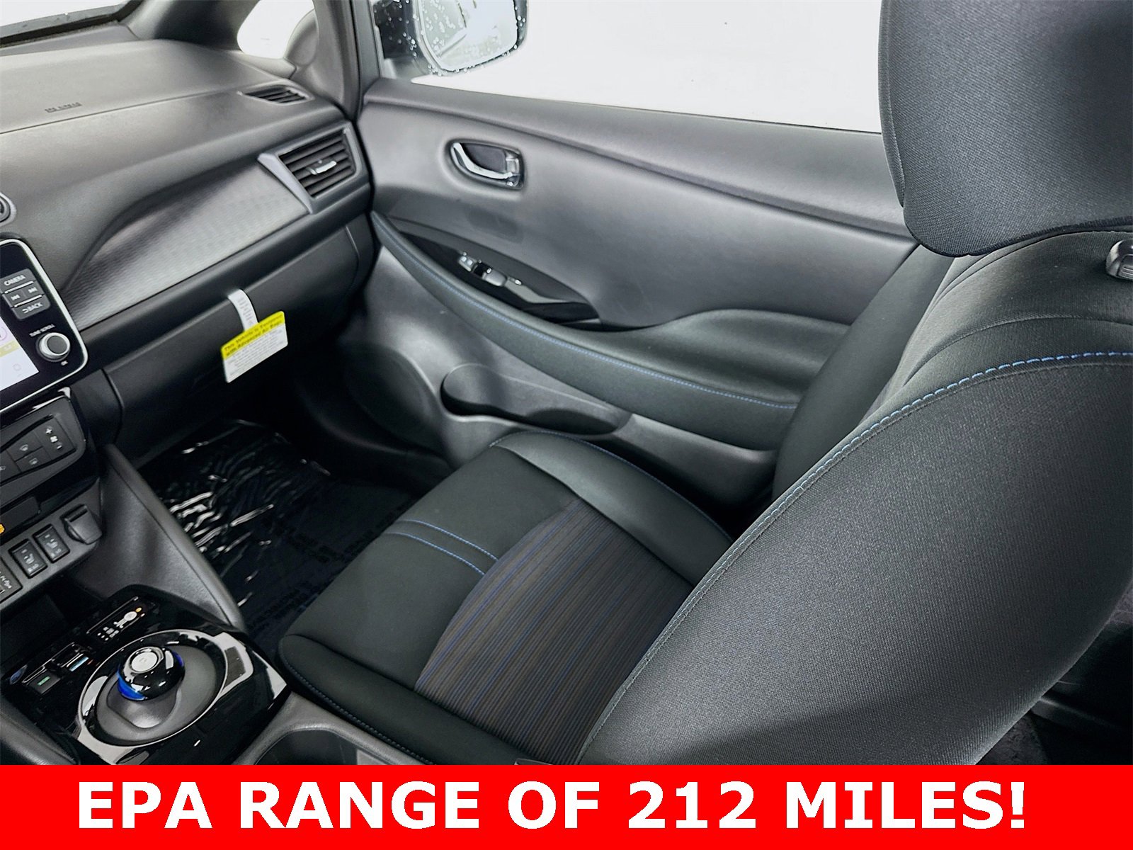 Used 2025 Nissan Leaf SV Plus image 22